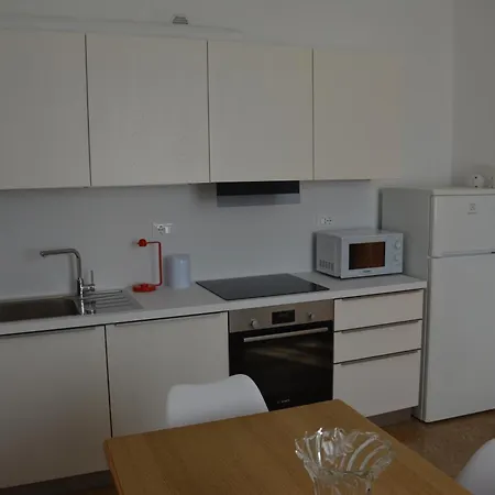 Casa Argi * كاميرانو